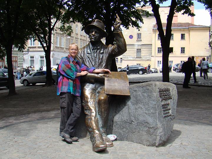 67.jpg - Pomnik Nikifora Krynickiego.