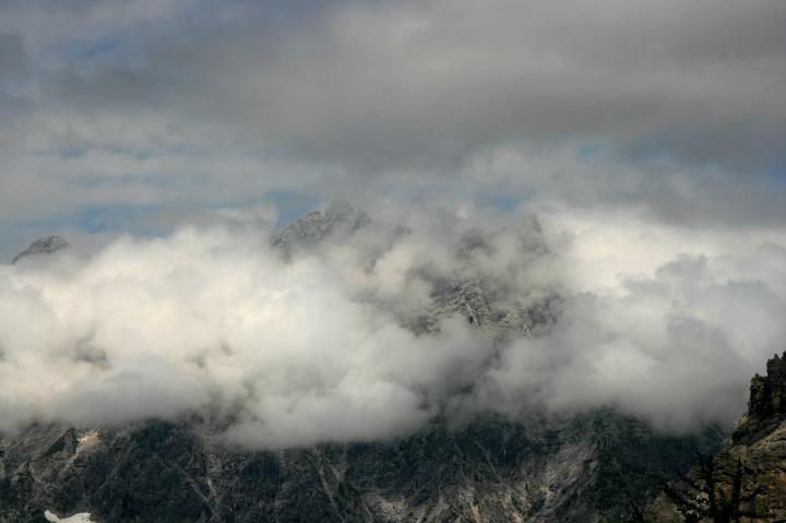 34.jpg - Góry i chmury.