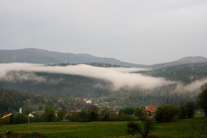 15.jpg - Mgły nad Cisną.
