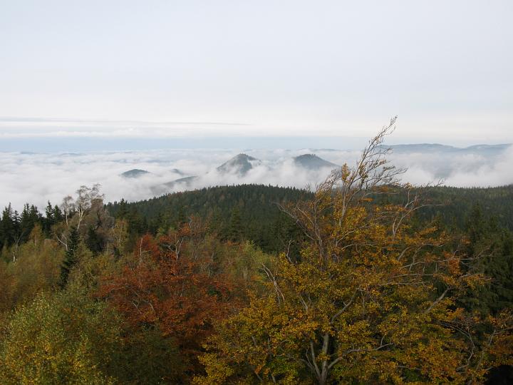 08.jpg - Widok na Sokole Góry.