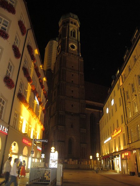 072.jpg - Katedra Najświętszej Marii Panny w Monachium.