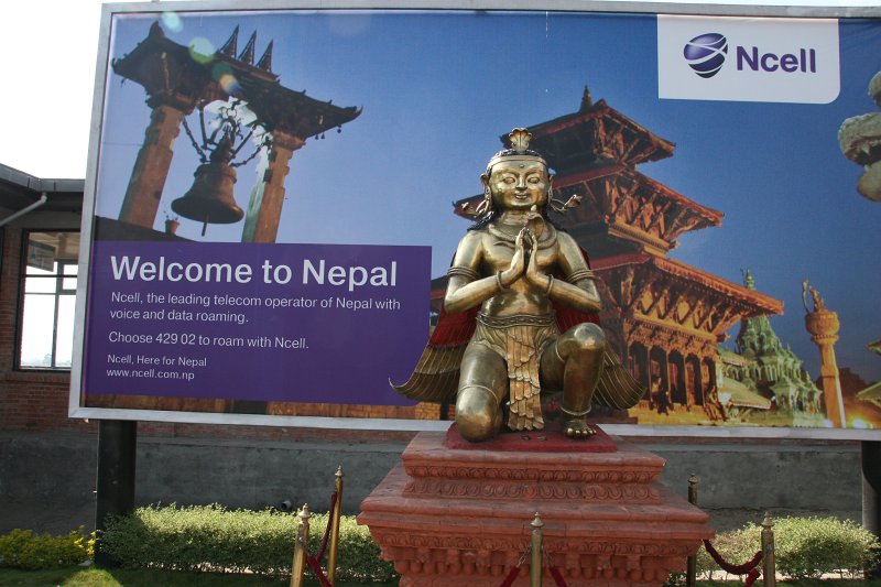 017.jpg - Przylecieliśmy do Nepalu.