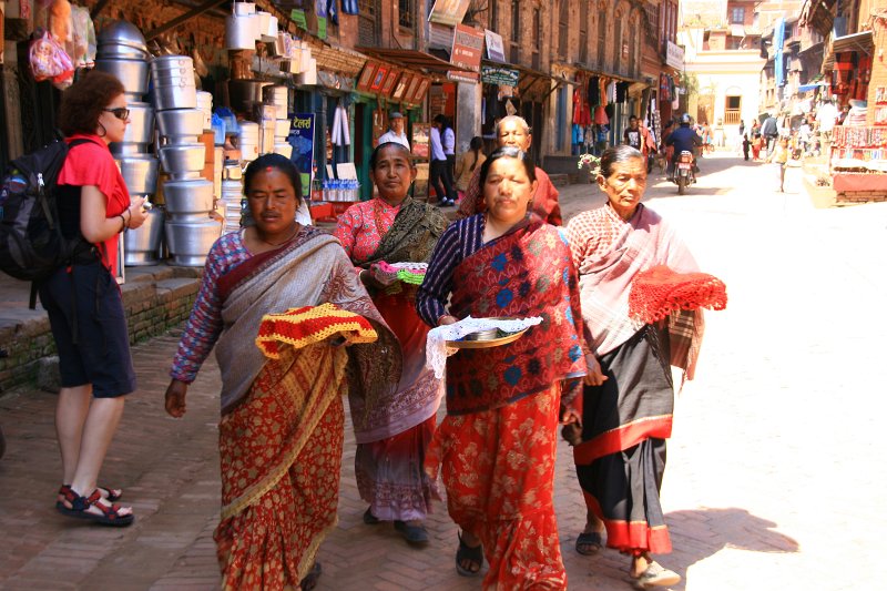 129.jpg - Nepalczycy mają niezliczona ilość świąt.