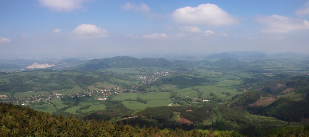 110.jpg - Panorama z wieży.
