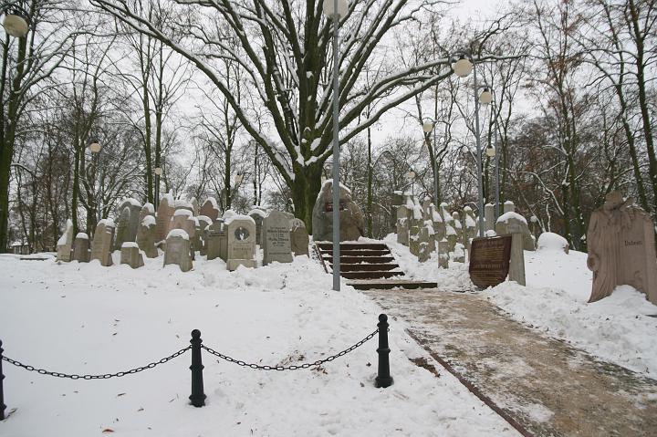 02.jpg