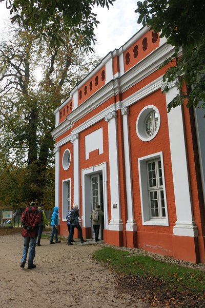 09.jpg