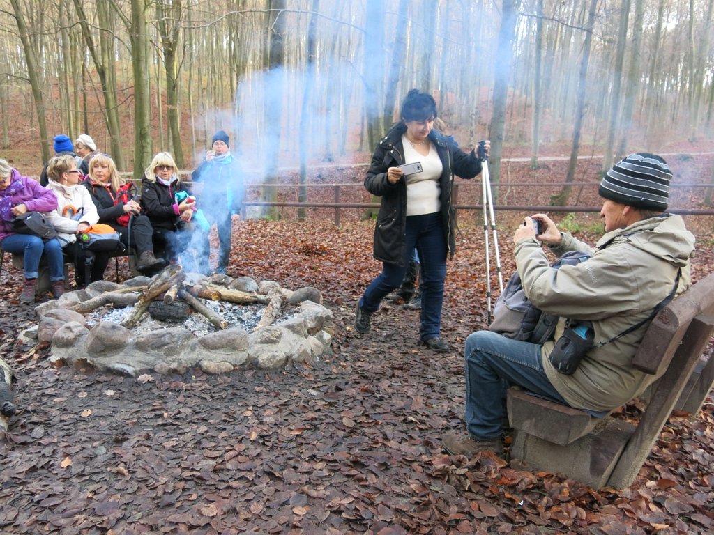 09.jpg