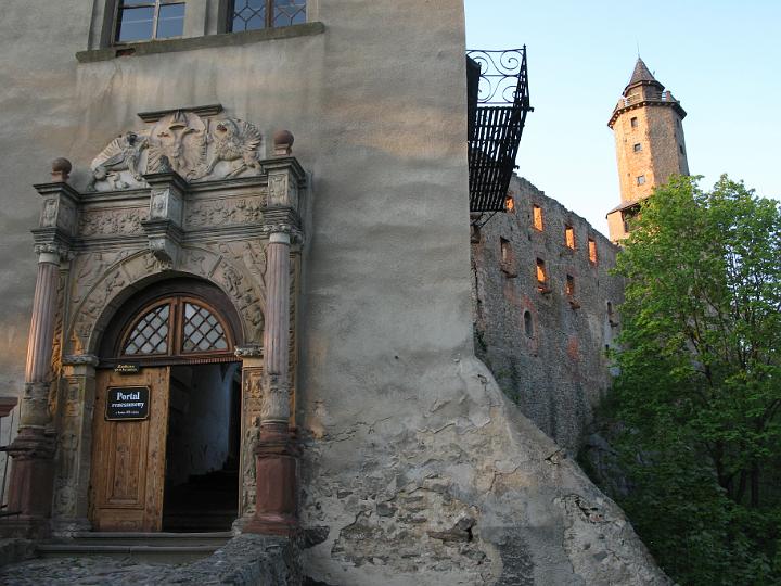 24.JPG - Wieczór w zamku Grodno