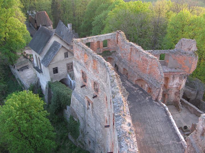 27.JPG - Szkoda, że to ruina - zamek Grodno