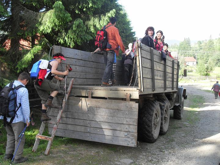 38.jpg - Transport w Gorganach – gruzawik.