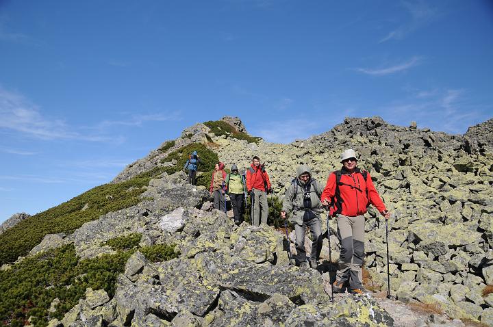 10.jpg - Mijamy Zadni Ornak (1867m).