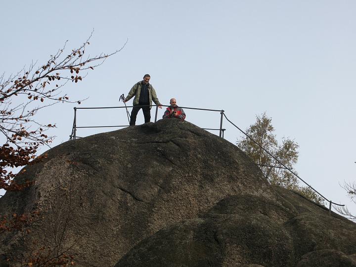 07.jpg - Punkt widokowy w Starościńskich Skałach.