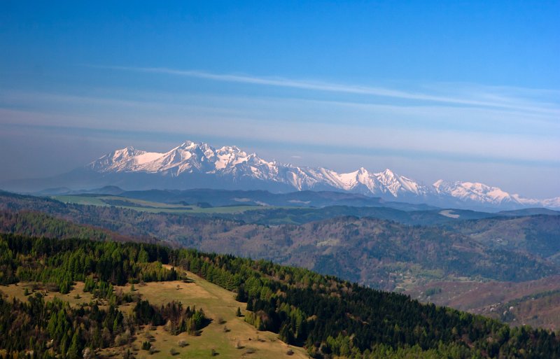 05.jpg - Tatry o poranku.