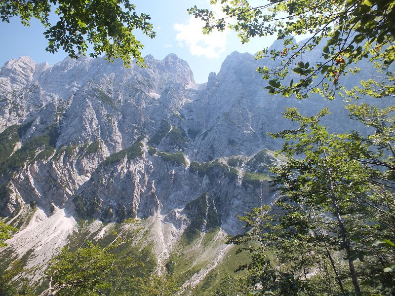 081.jpg - Tam droga na Triglav (przez Prag).