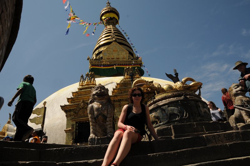 024.jpg - Najstarsza 2500 letnia stupa Nepalu – Swajambhunath – Świątynia małp.