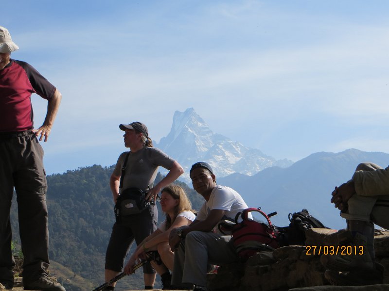 053.jpg - Na tle Machhapuchhare.