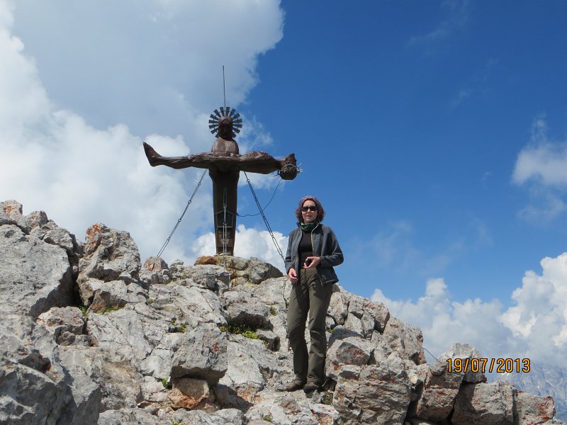 16.jpg - Na szczycie Pieta w kształcie krzyża.