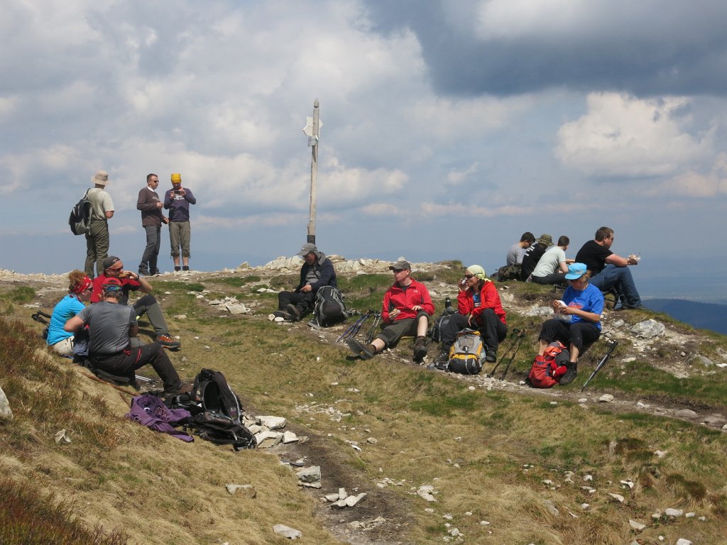016.jpg - Weszliśmy na Trzydniowiański Wierch (1758m).