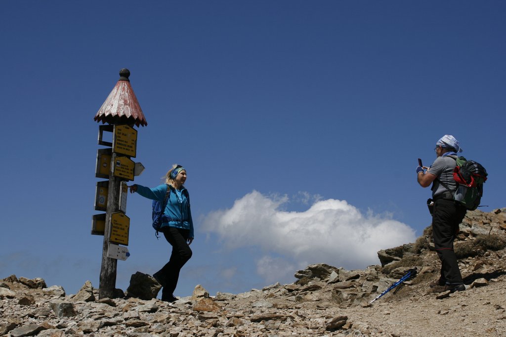 048.jpg - Na szczycie Wołowca (2064m).