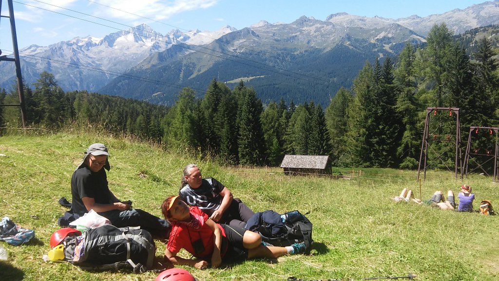 04.jpg - Przerwa na odpoczynek.