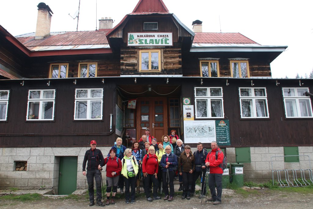 100.jpg - Schronisko Slavić - chata rowerzystów.