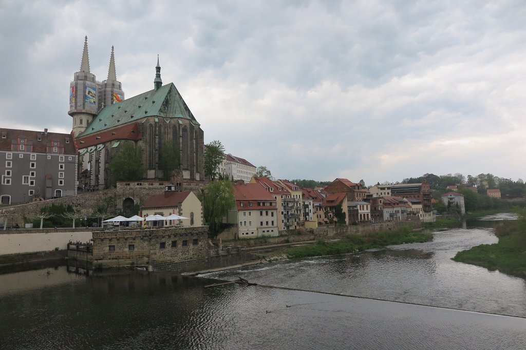 001.jpg - Granica polsko-niemiecka na Nysie Łużyckiej, widok na Goerlitz.